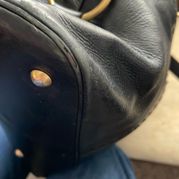 Vintage YSL Muse Bag - purchased around 2005 at Neiman Marcus in Palm Beach. - Picture 4 of 16